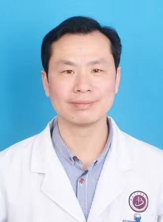 聶  偉--重癥醫(yī)學(xué)科/肺病科主任中醫(yī)師